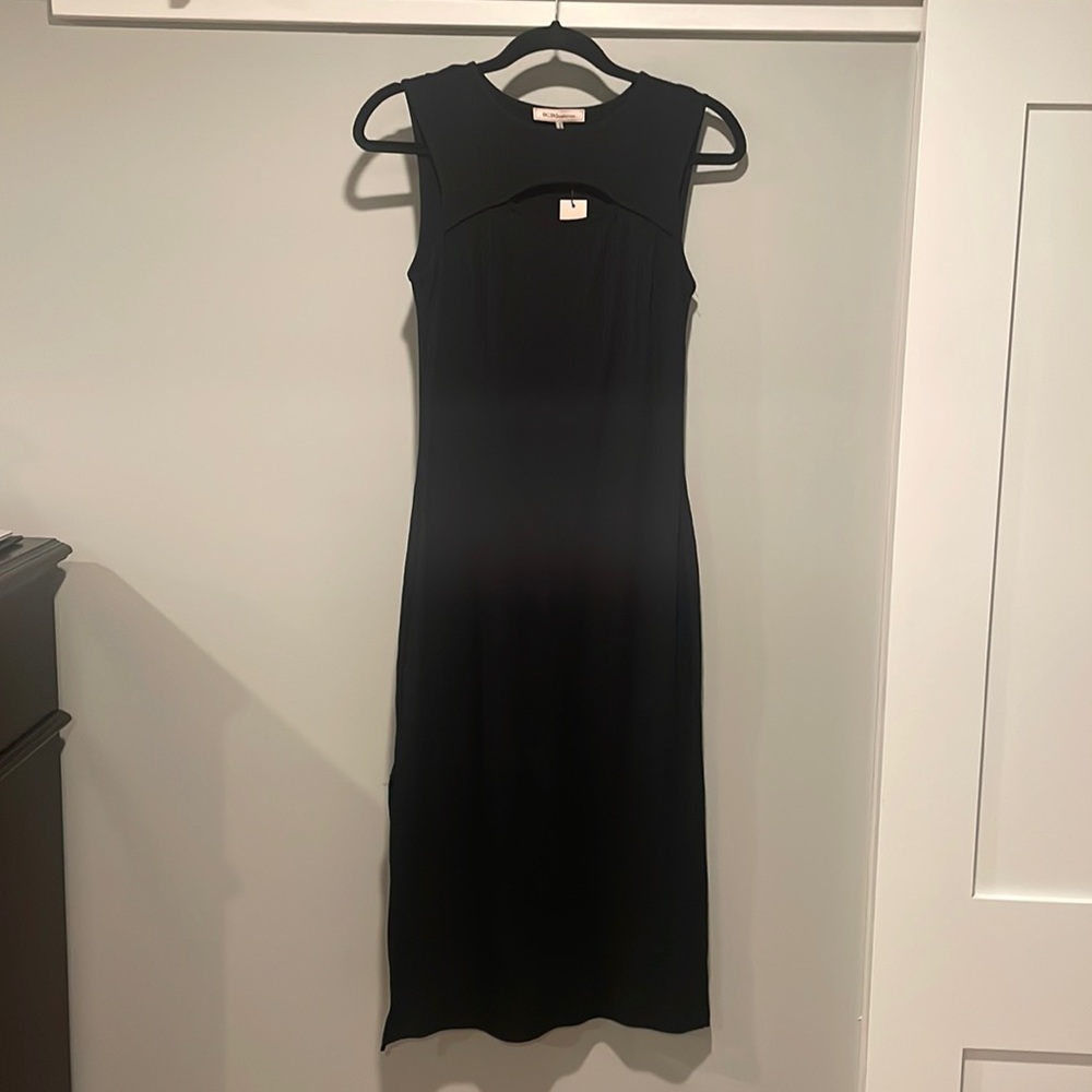 BCBGeneration Black Fitted Midi Dress - Size XS (never worn, with tags)